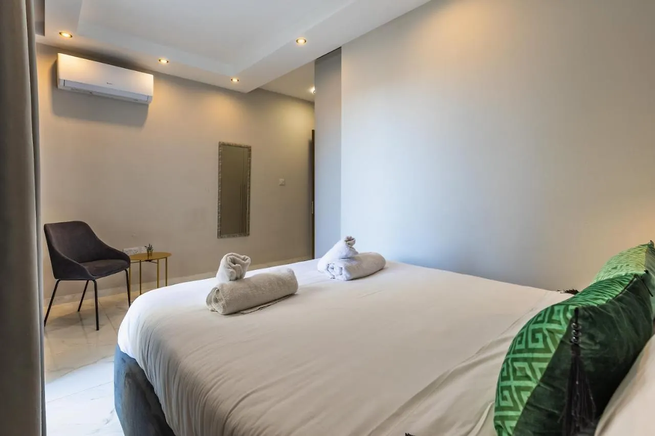 Brand New Apartment With Terrace St Julians - Sleeps 4 San Ġiljan 0*,  Malta